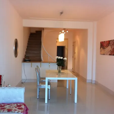 Duplex On Promenade Des 177 公寓